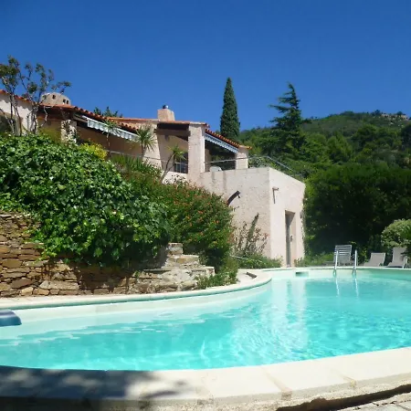 Villa Du Bau Rouge *